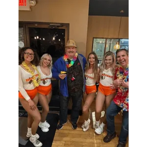 hooters lei pub crawl